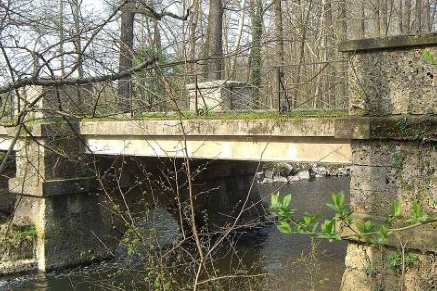 Ponte dei Bertoli (detto anche "del Dosso")