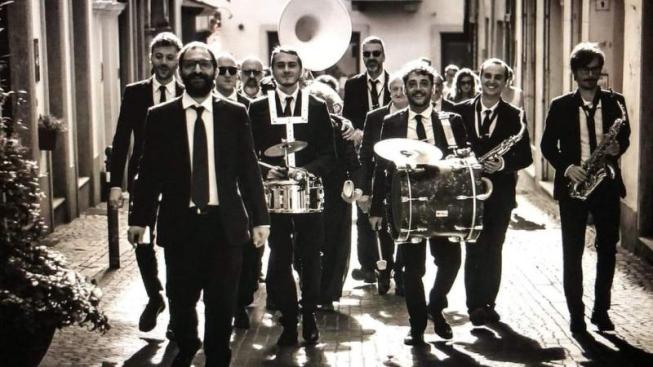 TECHNO BRASS COMPOSER