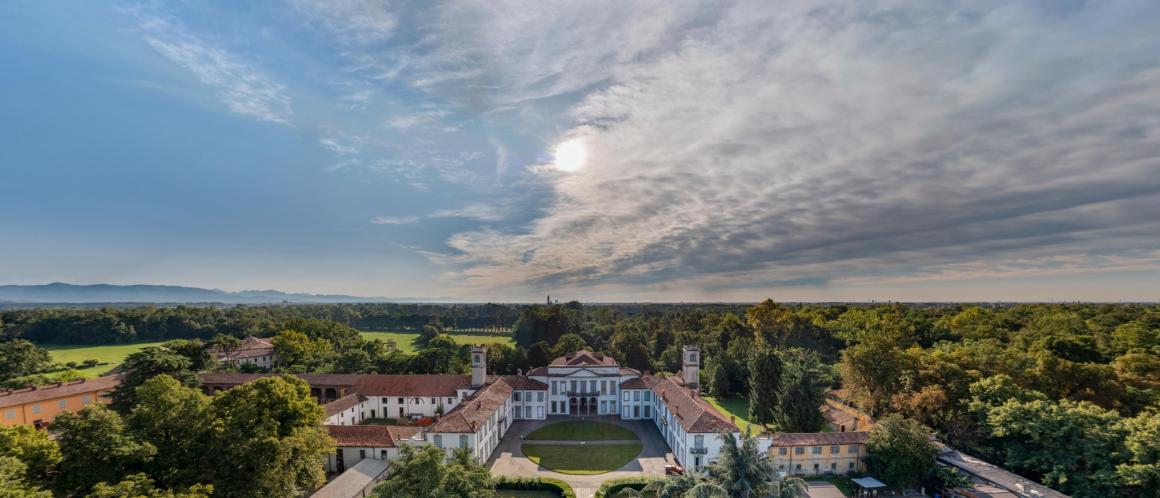 villa mirabello